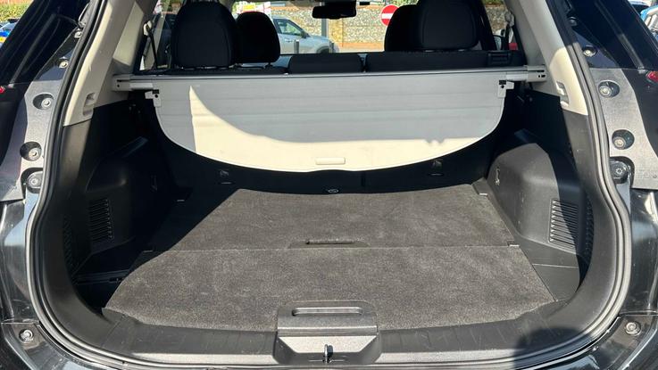 Used Nissan X-TRAIL DN68CNV 8