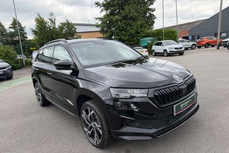 None SKODA KAROQ 1.5 TSI SPORTLINE 5DR DSG MILEAGE 5,860 MILES FUEL TYPE PETROL TRANSMISSION... photo