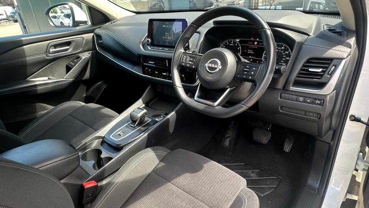 Used Nissan QASHQAI YH72HHF 7