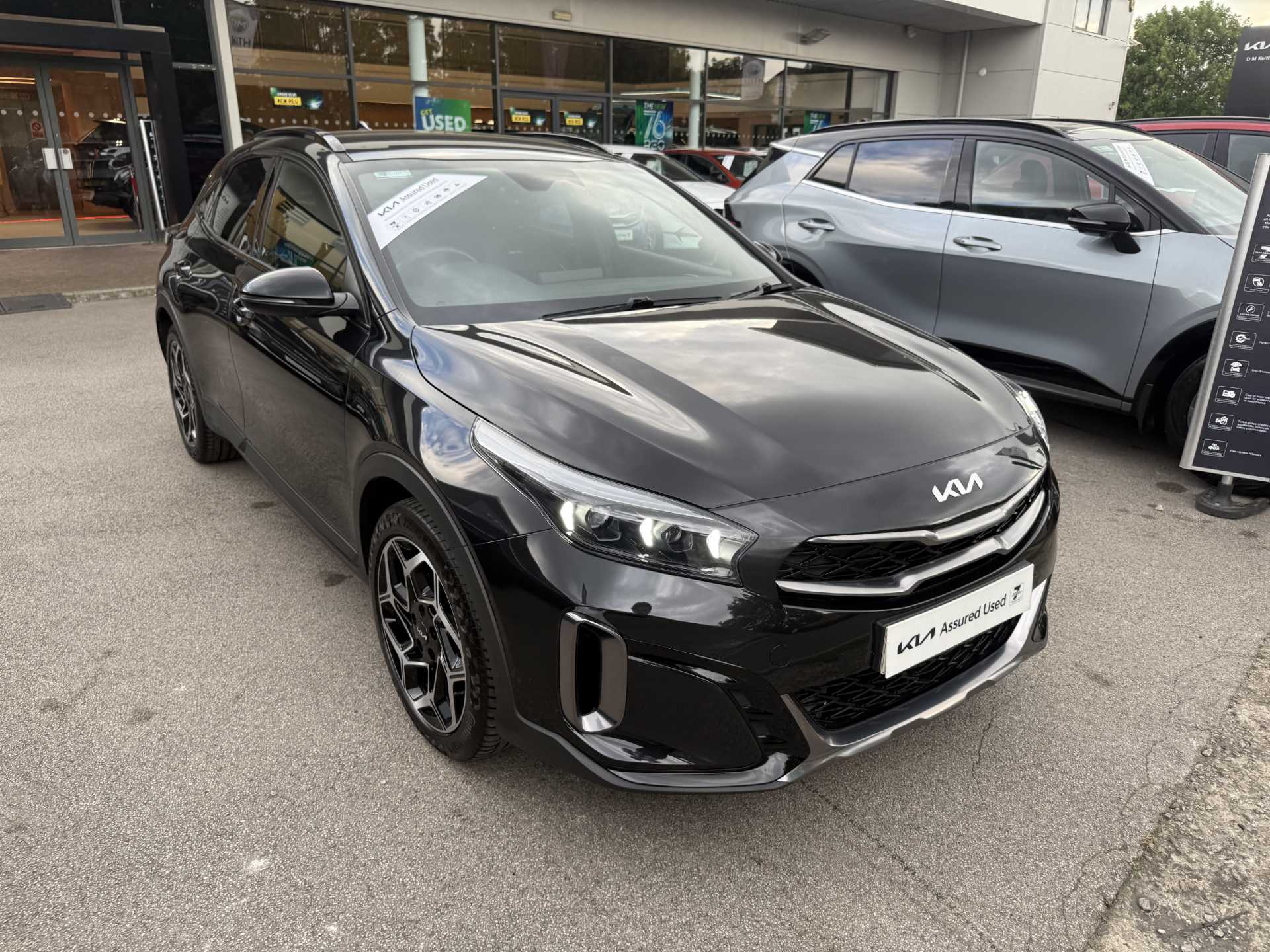 2025 KIA XCeed