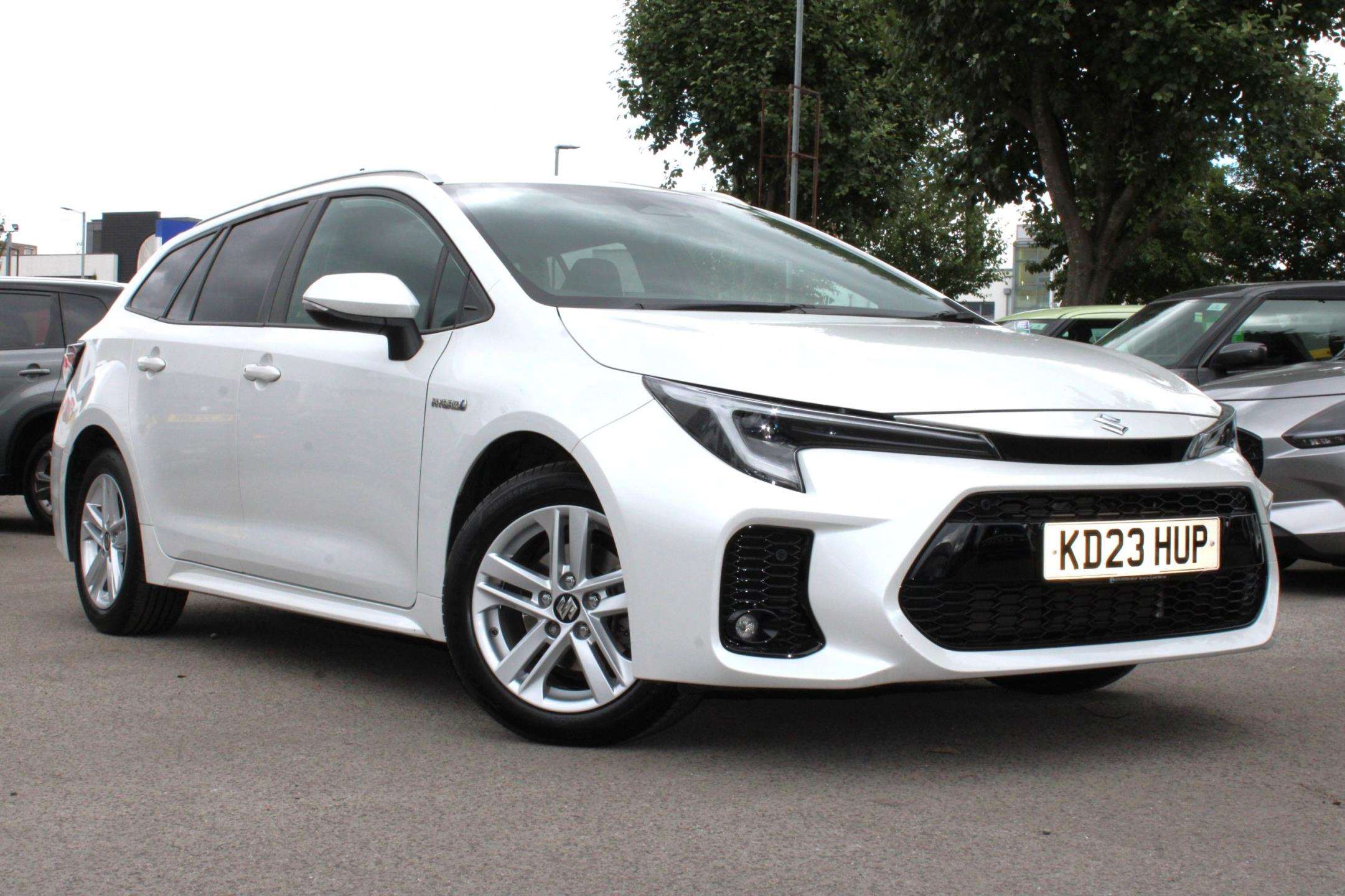 TOYOTA C HR 1.8 HYBRID GR SPORT 5DR CVT MILEAGE 35,946 MILES FUEL TYPE PETROL...