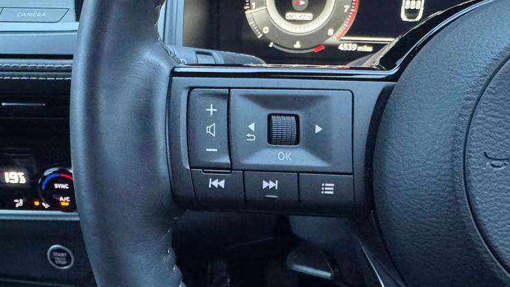 Used Nissan QASHQAI DP24NHU 8