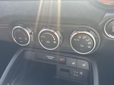 Mazda MX-5 Photo 28