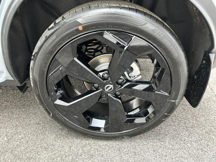 Nissan JUKE Photo spincar-011990f7677328403d856b3ea3a95e08c4a67058.jpg