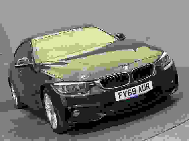 BMW 4 SERIES GRAN COUPE Photo spincar-012258e7b8b74f3138019b324a8f150566ec94b5.jpg