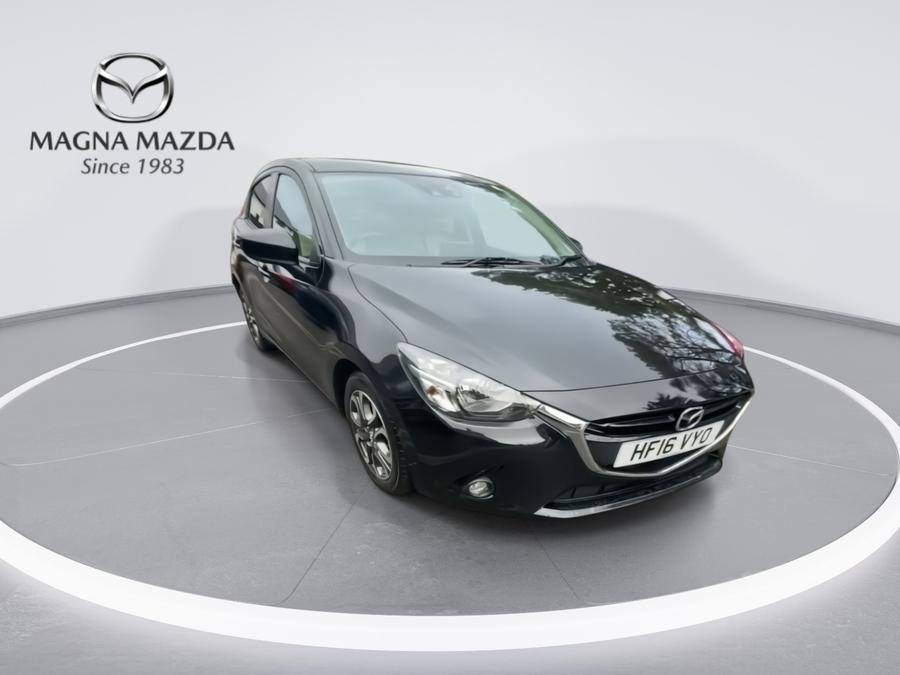 Mazda Mazda2 Photo spincar-01b8268bdb365b1f68d00e842e30748a78249407.jpg