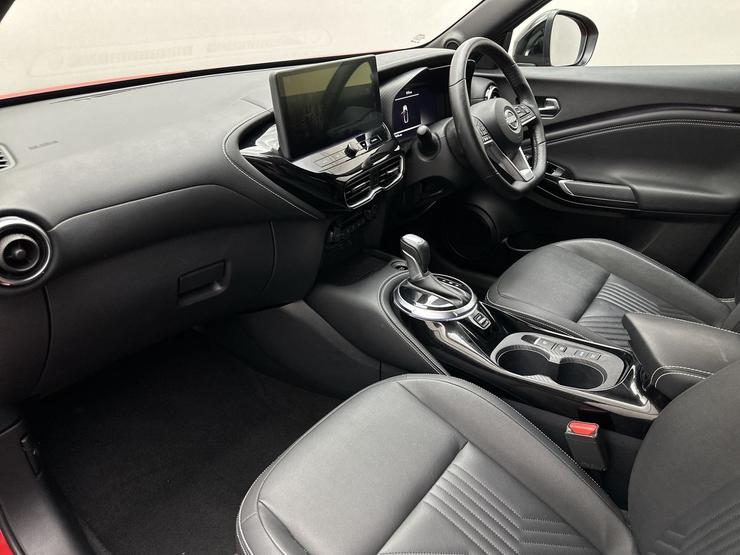 Nissan JUKE Photo spincar-03aee5f72a9f2456e9abdf010fa66b18befab313.jpg