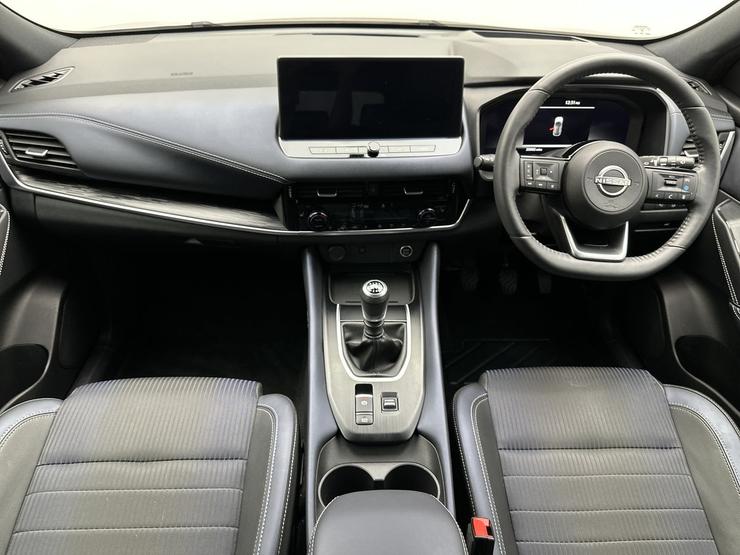 Nissan QASHQAI Photo spincar-043cd2ac9909813bf023d84083ba4b87f7110ba2.jpg