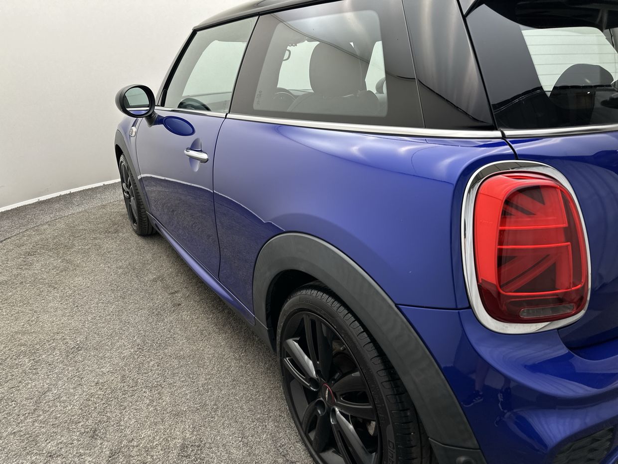 MINI Cooper Photo 22