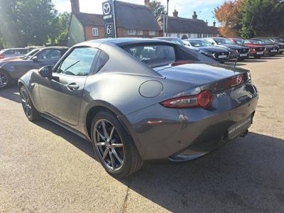 Mazda MX-5 RF Photo 15
