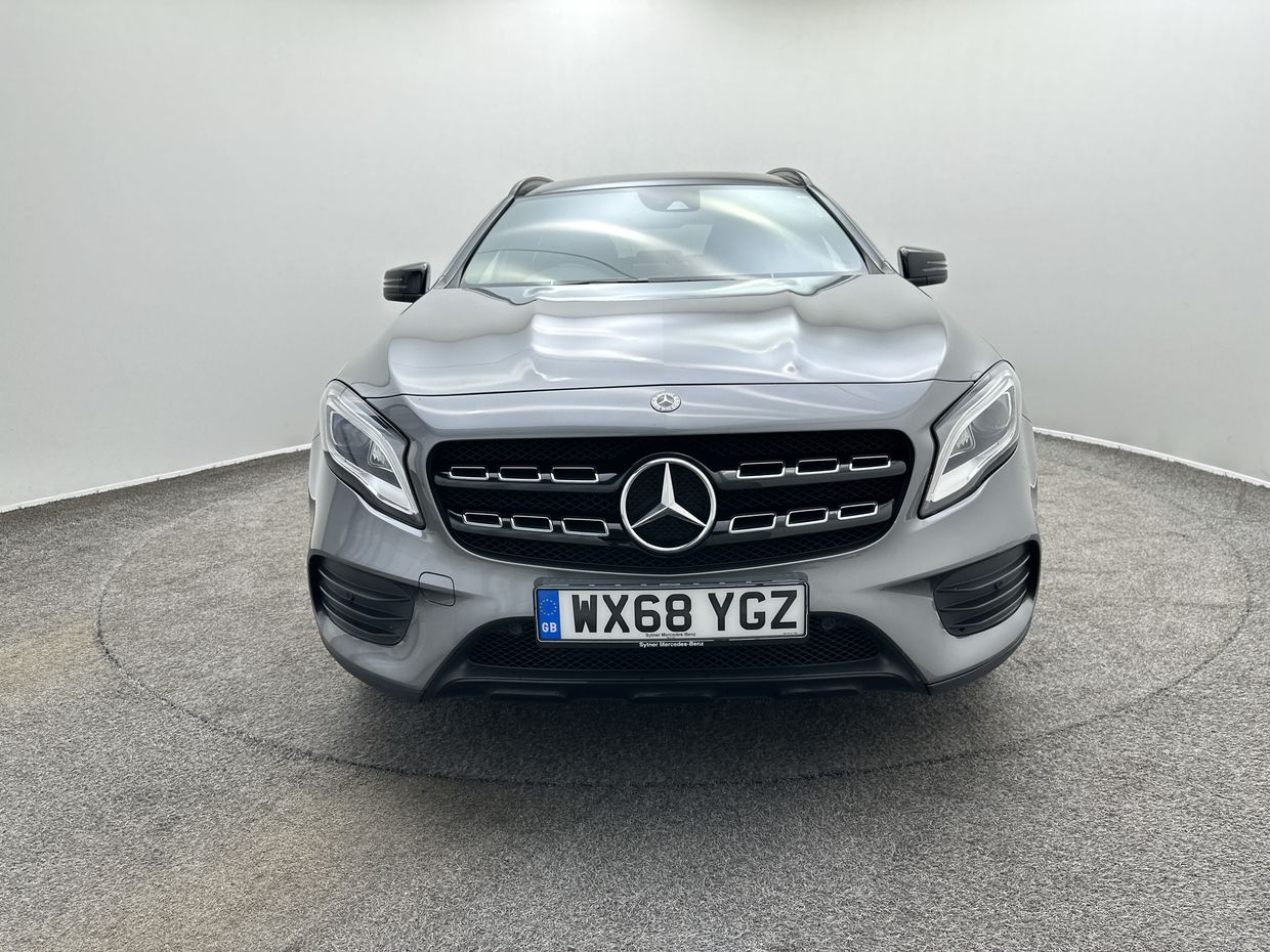 Mercedes-Benz Gla Photo 2
