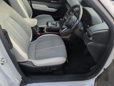 Mazda MX-30 Photo 20