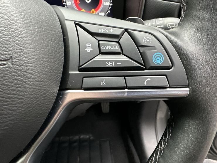 Nissan JUKE Photo spincar-0578c86d303e8c76791b69786121a5d5595f458c.jpg