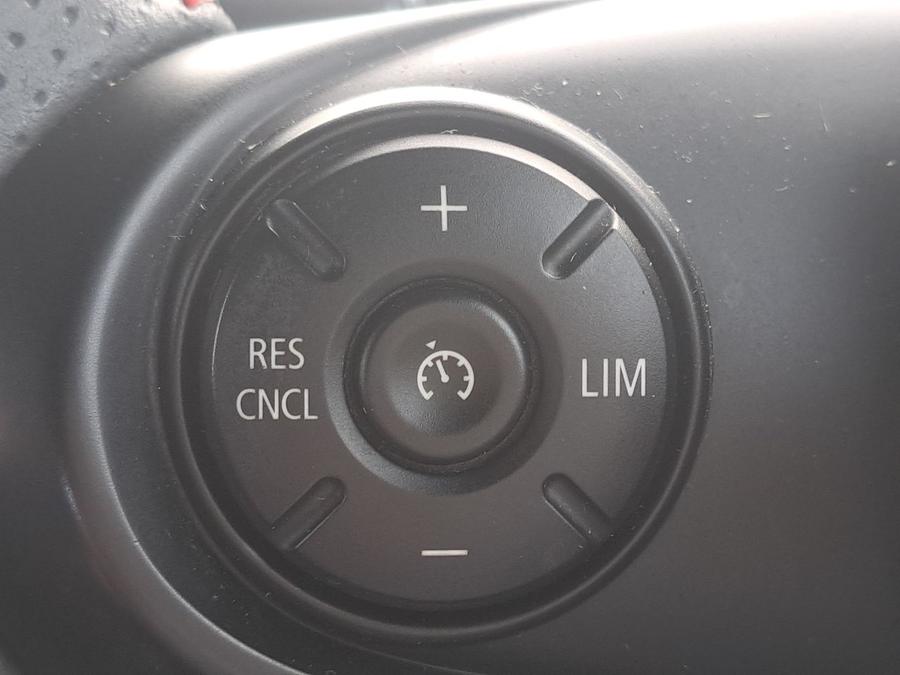 MINI Hatch Photo spincar-0606ab8af63685f6ab92e6599e31d072912c0dd4.jpg