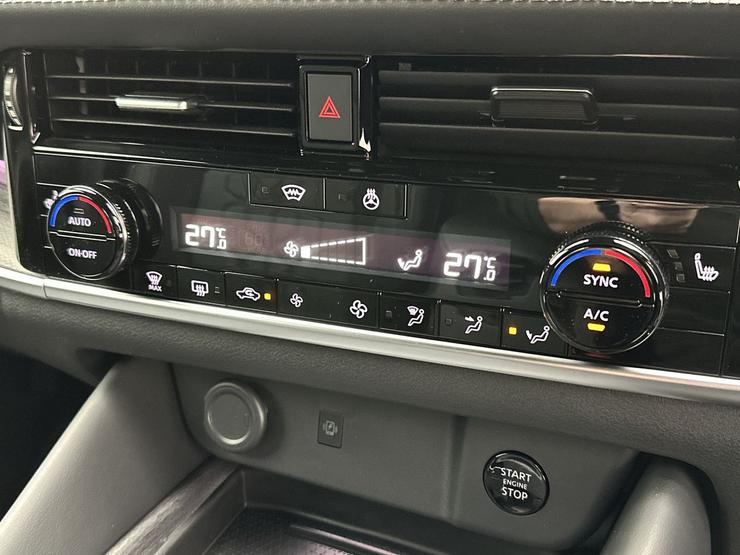Nissan QASHQAI Photo spincar-067093a981a0bbffd63b1ef3f67d1634b191e4af.jpg