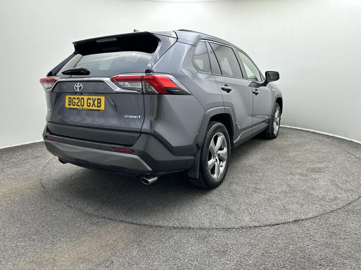 Toyota RAV4 Photo spincar-0686bc031e295d3a137d58c0e3e1f449bba97ecc.jpg