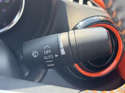 Mazda MX-5 Photo 37