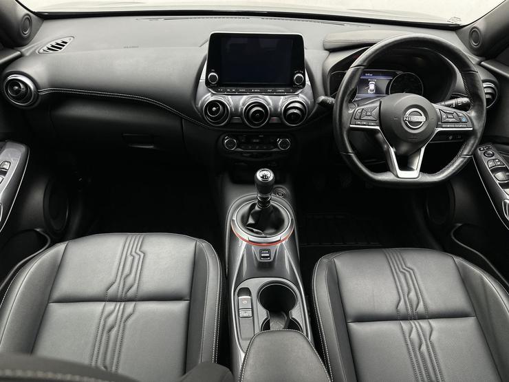 Nissan JUKE Photo spincar-06c92e8ec754ae503a04bd1632f06556bf0a68b0.jpg