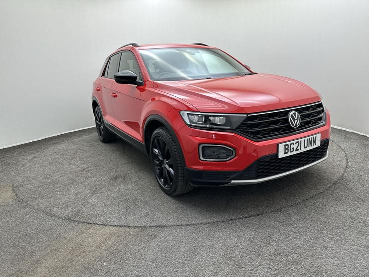 Volkswagen T-Roc Photo spincar-070c3adf1acf960a8e7787911f23b046f6073e4d.jpg