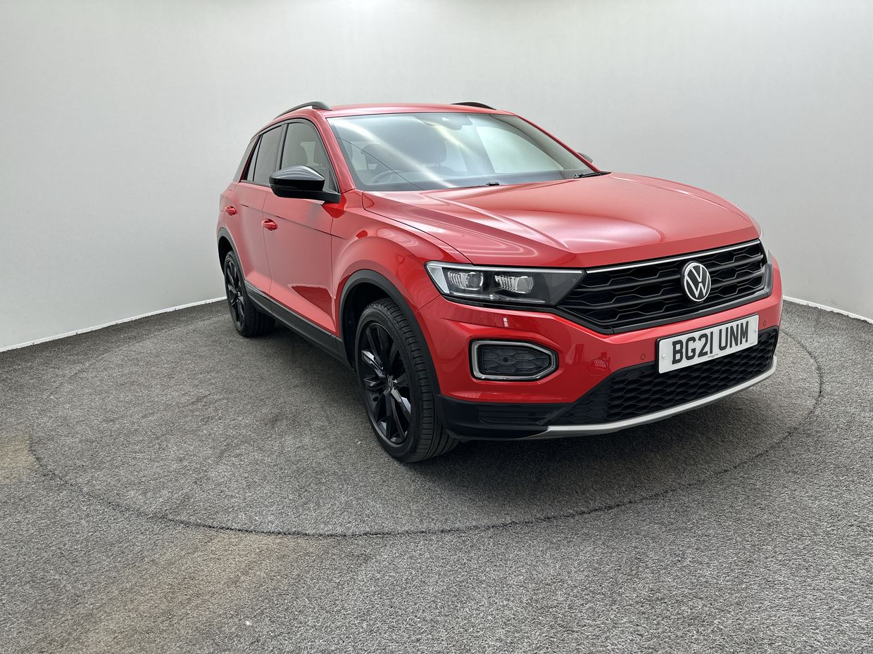 Volkswagen T-Roc Photo 1