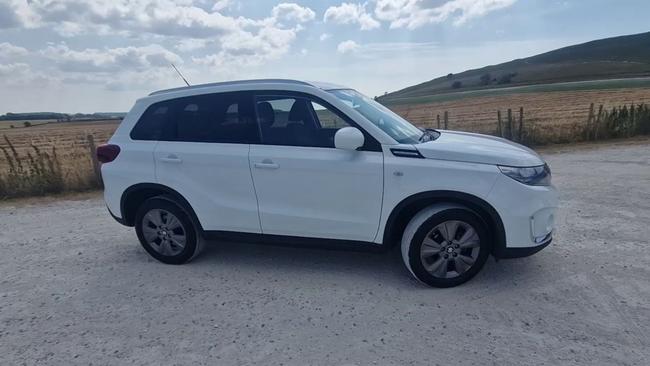 Suzuki Vitara Photo spincar-07aef34fbf56be6bc84abc106e5f2ff4fbfbcd42.jpg