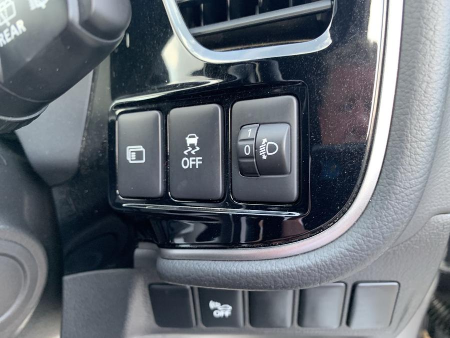 Mitsubishi Outlander Photo spincar-07c850f46910c1430a6c48acf46983ce562cd434.jpg