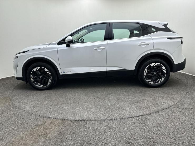 Nissan QASHQAI Photo spincar-08b2f5d3c0eb5c6d3ef8be30ec6e49f39e2cf1fc.jpg