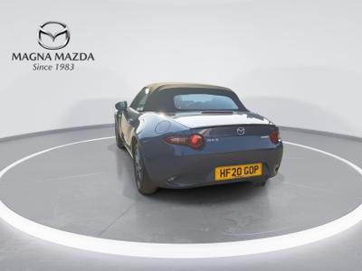 Mazda MX-5 Photo 7