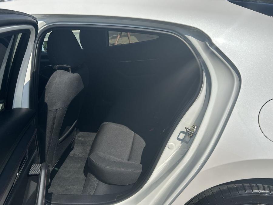 Mazda Mazda3 Photo spincar-09e9ecc02f6d8853074bfc32fcd75df9ffdf6645.jpg