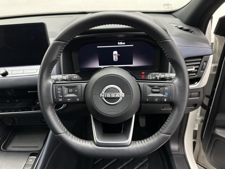 Nissan Qashqai Photo spincar-09edde5865527af06d864e829591e4cb053d9ff7.jpg