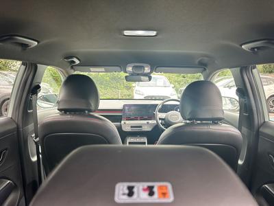 Hyundai KONA Photo 31