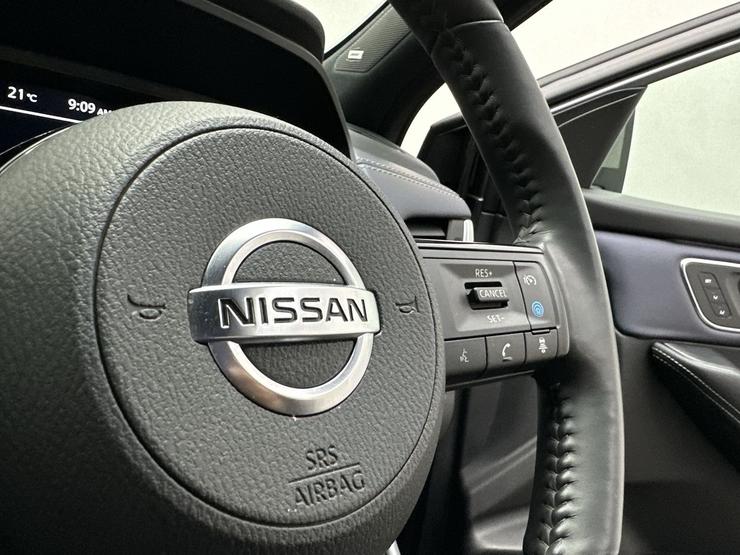 Nissan Qashqai Photo spincar-0b1d596e18273d82eb98de1db78998a268f4beb8.jpg