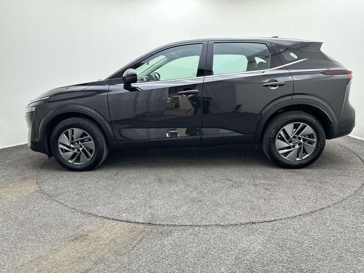 Nissan Qashqai Photo spincar-0b5e6f12f867e3960b86b08023355c0367cf8881.jpg