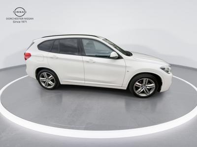 BMW X1 Photo 11