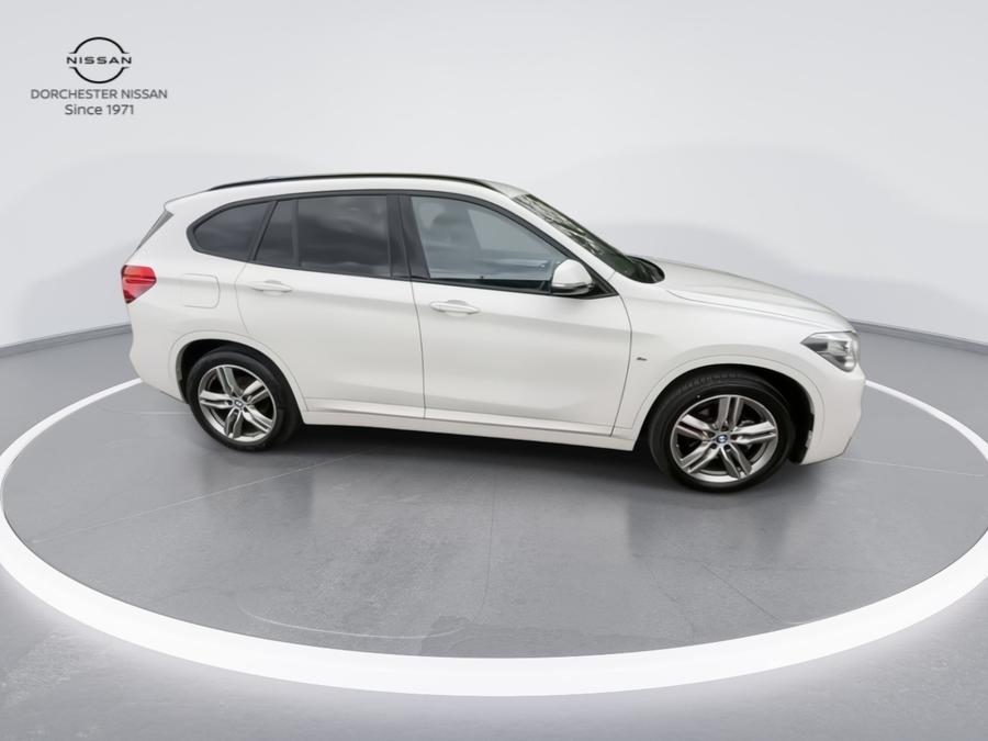 BMW X1 Photo spincar-0bc8ebf99a4605334007f6086610b4f7661dfe62.jpg