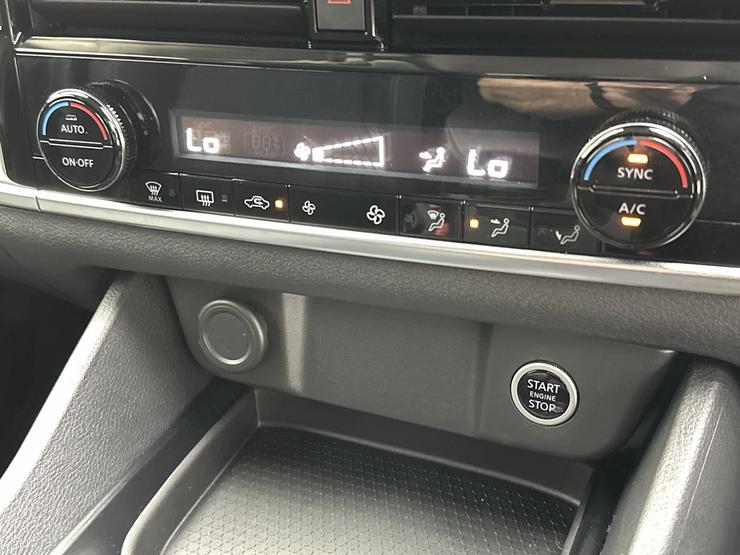 Nissan QASHQAI Photo spincar-0be44df61993710b713d13f7b83979799451c305.jpg