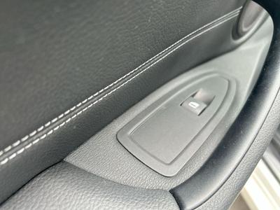 BMW X1 Photo 25