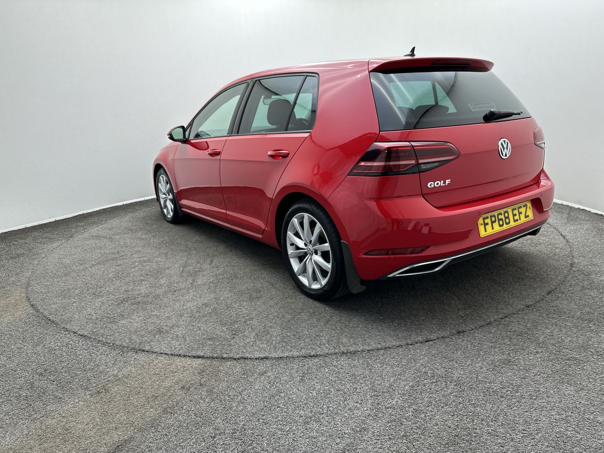 Volkswagen GOLF Photo 5