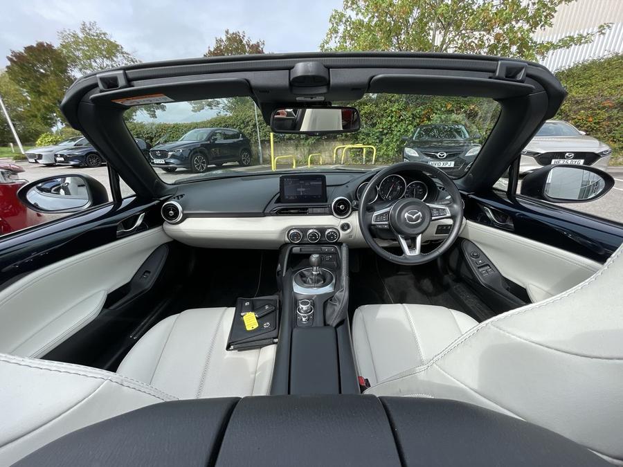 Mazda MX-5 Photo spincar-0e660c3dc23aa16003664499d36adbf2419f58d2.jpg