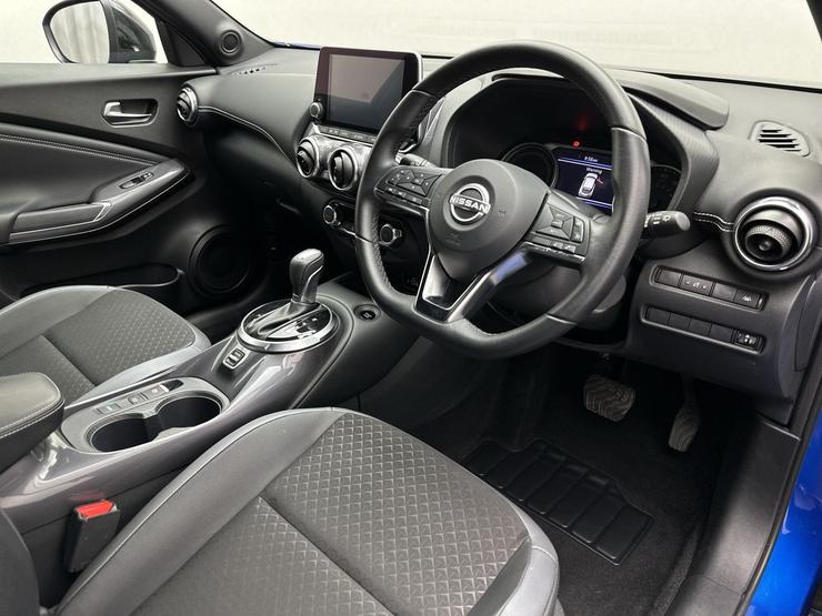Nissan JUKE Photo spincar-0e6ac42d26cc3e34d10b150eac7d6a929f202397.jpg