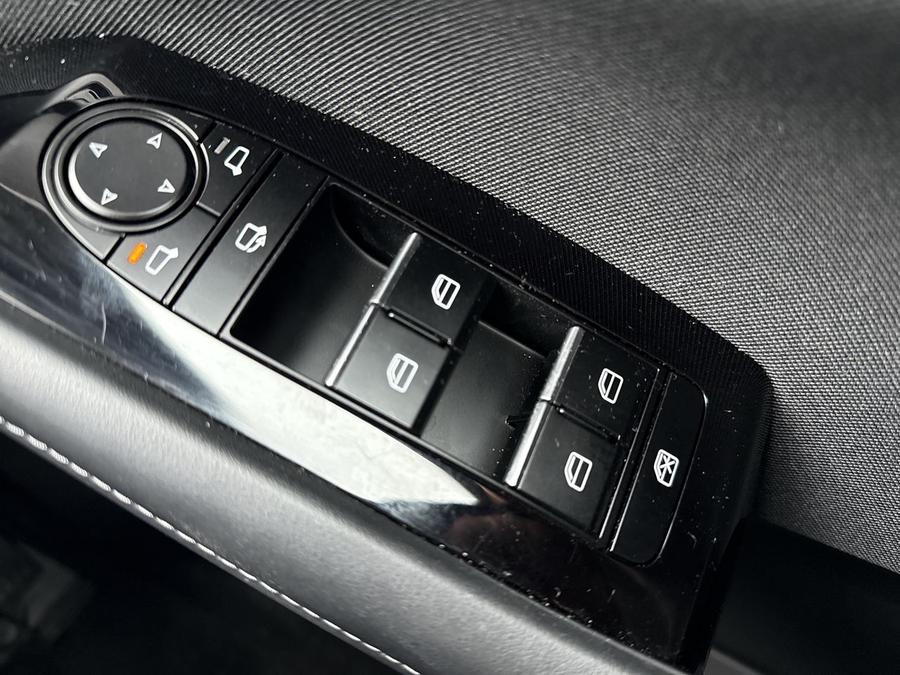 Mazda CX-30 Photo spincar-0f14f3f55cd82cf8f7a2aa9ed0f2bd8f2c2c94fa.jpg