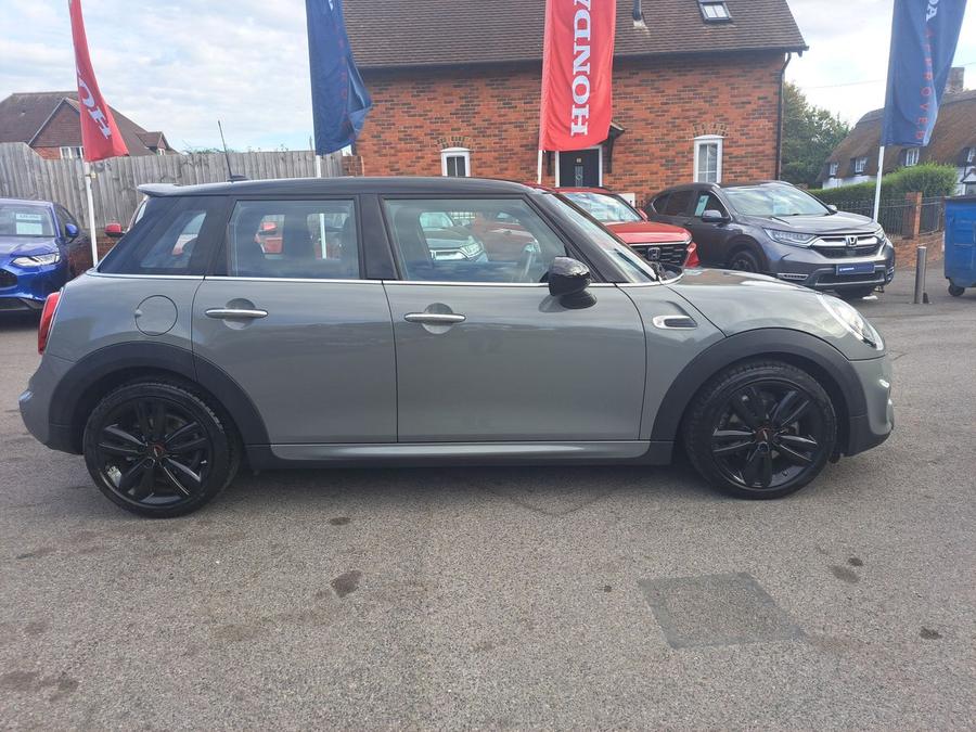 MINI Hatch Photo spincar-0f3ac7d678b2cb3e03a4cf8626f1067fc8c36a3c.jpg
