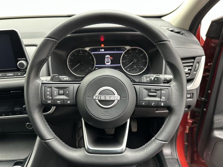 Nissan QASHQAI Photo spincar-0fe0a8e8a9381cd368003cde8d648aba9f1b7c99.jpg