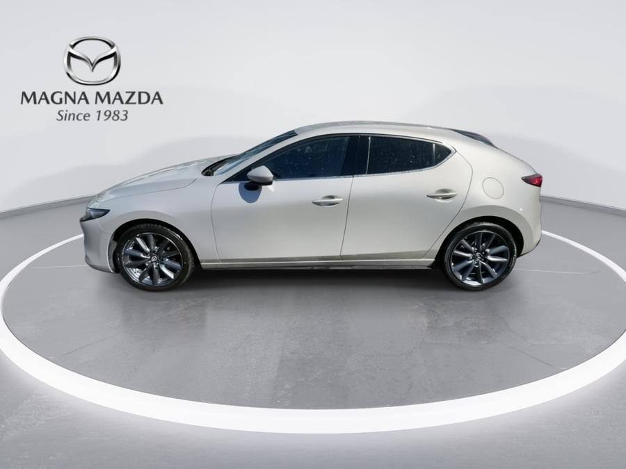 Mazda Mazda3 Photo spincar-102efd8ac5ad161712b2b04353d3729e5320e9c8.jpg