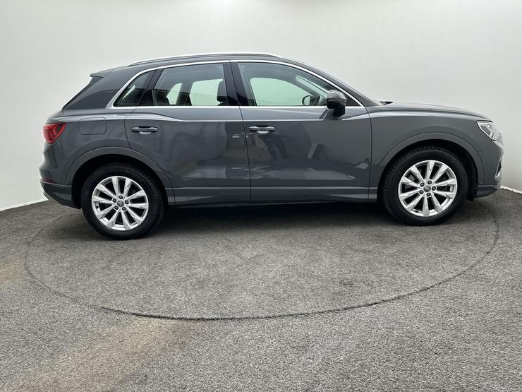 Audi Q3 Photo spincar-10603d2a01e83c499635e8bcf4d6e2e5da0c5b6b.jpg