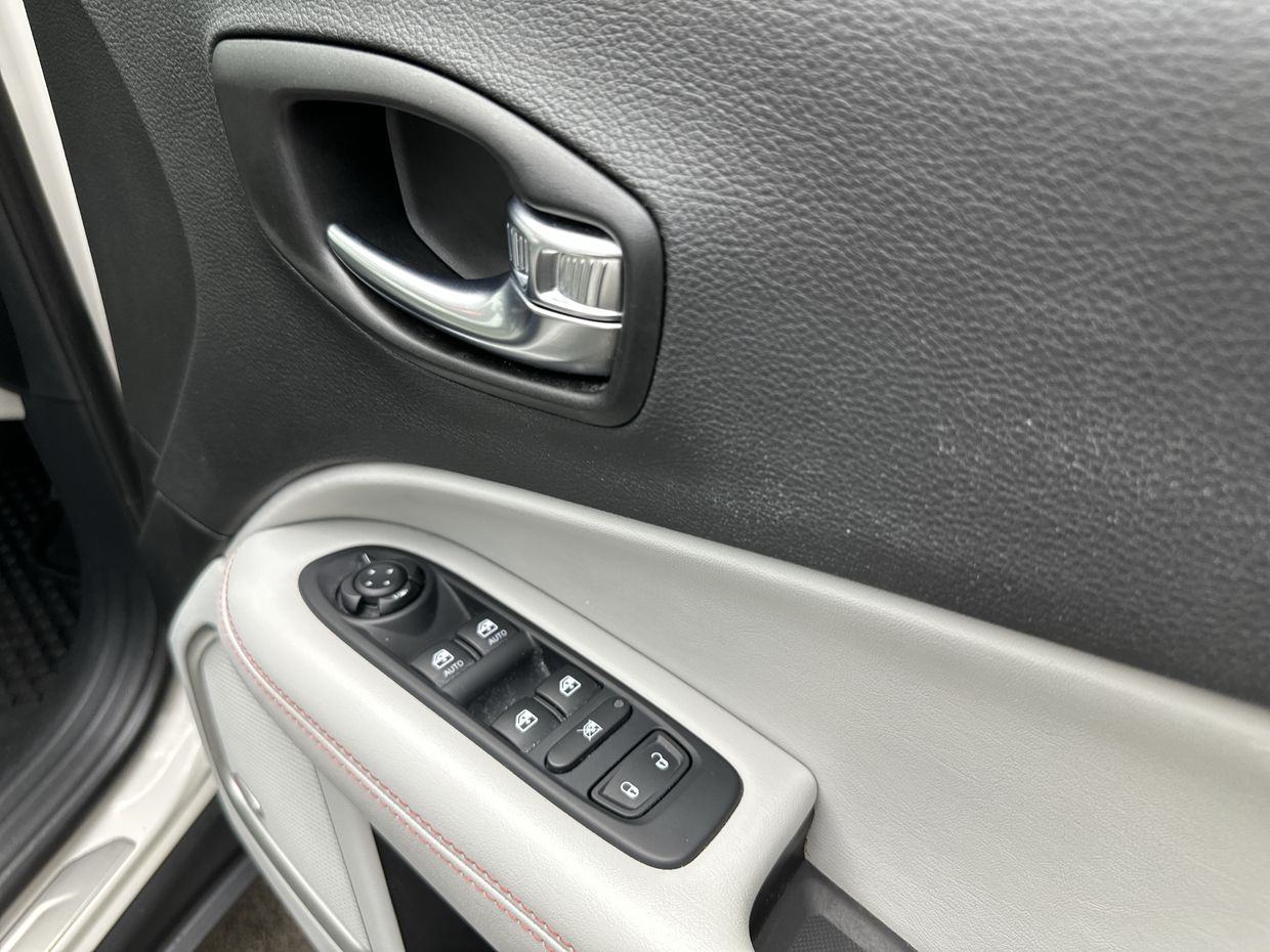 Jeep COMPASS Photo 17