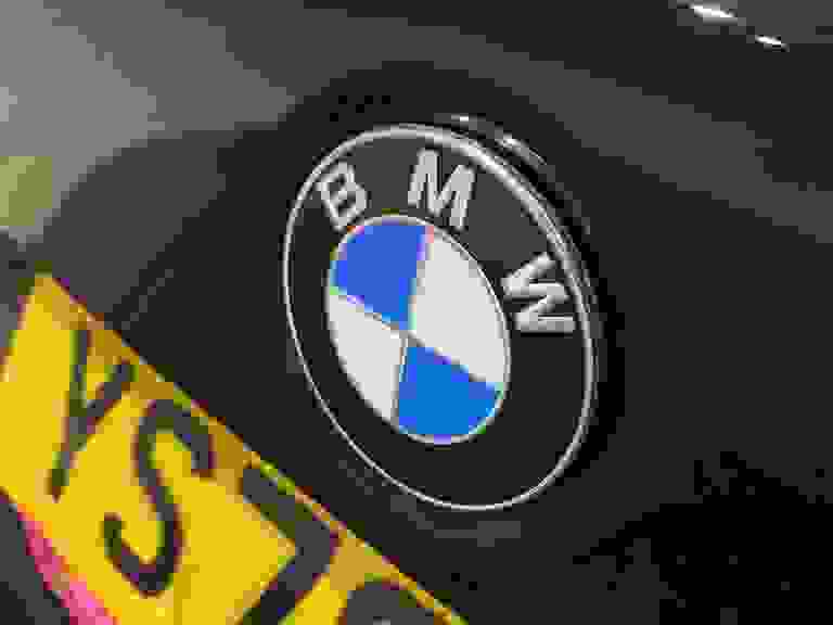 BMW 3 SERIES Photo spincar-12b71ea1a8e3272f5a419c45c04749681feb4a28.jpg