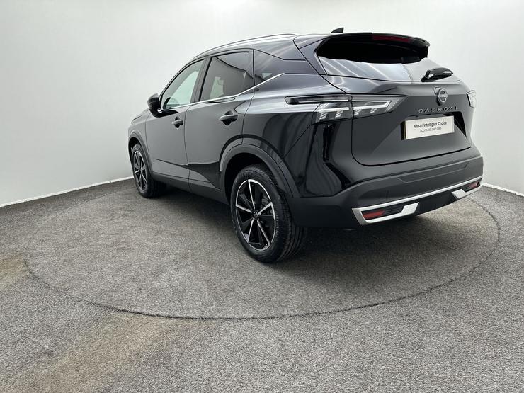 Nissan QASHQAI Photo spincar-12e00f6fd361d42df05d9d594e841c836d22868e.jpg