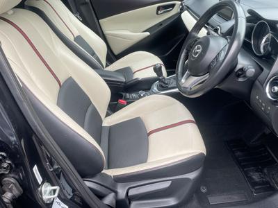 Mazda Mazda2 Photo 19