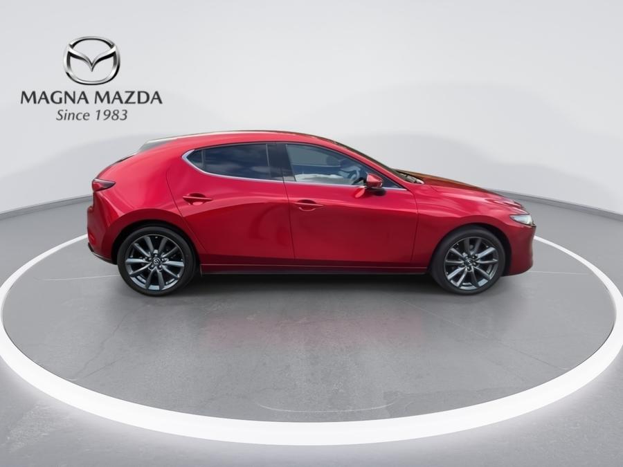Mazda Mazda3 Photo spincar-134868c45a9734961d867987568eb1a906efd773.jpg